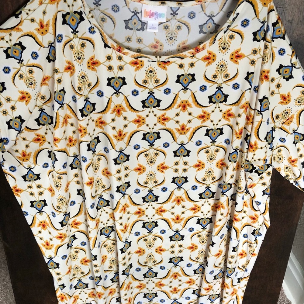 Lularoe Irma large